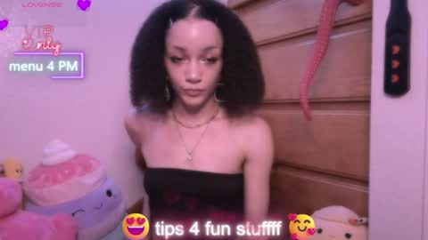 Snapshot of abruisedpeach chatting on June 18, 2:45 am Peach online show from June 18, 2:45 am