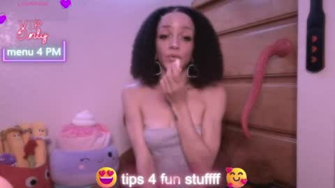 Snapshot of abruisedpeach chatting on June 24, 2:43 am Peach online show from June 24, 2:43 am