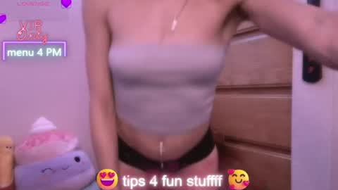 Snapshot of abruisedpeach chatting on July 9, 2:26 am Peach online show from July 9, 2:26 am