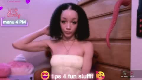 Snapshot of abruisedpeach chatting on July 15, 2:17 am Peach online show from July 15, 2:17 am