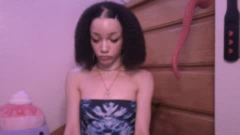 Snapshot of abruisedpeach chatting on July 28, 3:02 am Peach online show from July 28, 3:02 am