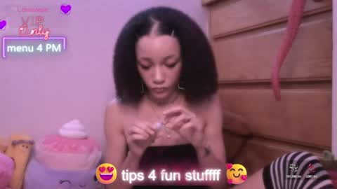 Snapshot of abruisedpeach chatting on August 8, 2:25 am Peach online show from August 8, 2:25 am