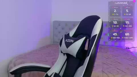 Snapshot of aby_bae2 chatting on September 20, 1:01 pm Aby online show from September 20, 1:01 pm