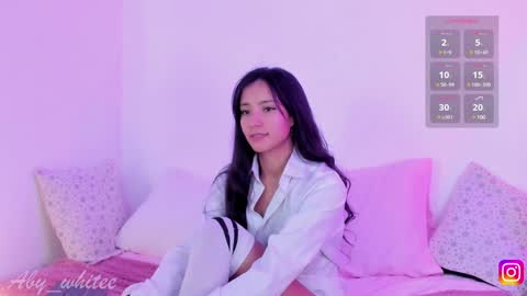 Snapshot of aby_whitee chatting on January 8, 10:59 am   Aby   online show from January 8, 10:59 am