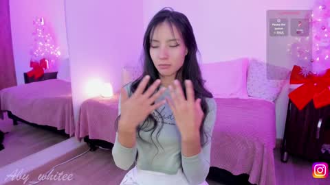 Snapshot of aby_whitee chatting on January 10, 6:53 am   Aby   online show from January 10, 6:53 am