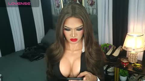 Ace Brandy online show from November 19, 9:53 am