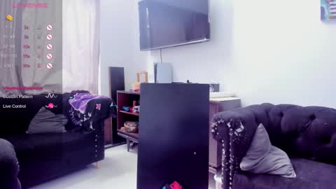 Snapshot of acid_alice666 chatting on November 12, 4:51 pm Alice online show from November 12, 4:51 pm