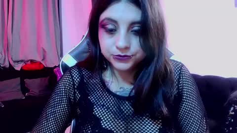 Snapshot of acid_alice666 chatting on May 15, 1:45 am Alice online show from May 15, 1:45 am