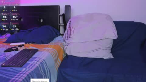 Snapshot of acid_longer chatting on September 12, 11:26 pm centric independent model online show from September 12, 11:26 pm