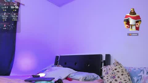 Snapshot of acid_longer chatting on June 10, 1:06 am centric independent model online show from June 10, 1:06 am