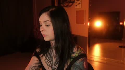 Snapshot of acid_pie chatting on June 12, 9:03 pm acid_pie online show from June 12, 9:03 pm
