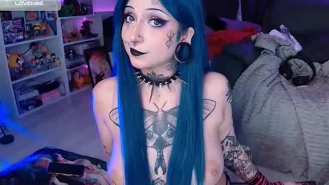 Acid or Iya  vacation November 19 to November 26 online show from March 5, 9:48 pm