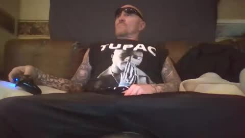 act_right_dub420 online show from September 22, 5:42 am