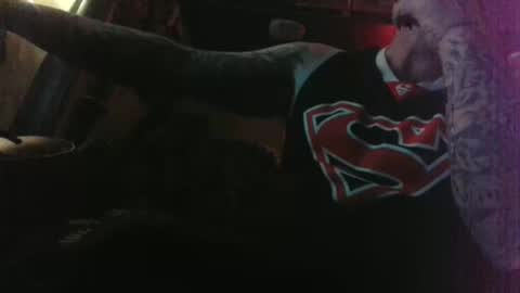 Snapshot of act_right_dub420 chatting on February 27, 10:59 am act_right_dub420 online show from February 27, 10:59 am