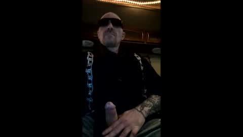 Snapshot of act_right_dub420 chatting on March 24, 1:10 am act_right_dub420 online show from March 24, 1:10 am