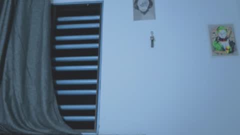  Isa  online show from February 15, 4:09 am