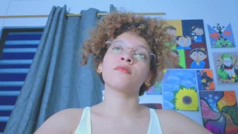 Snapshot of ada_gales_ chatting on July 19, 11:41 pm Isa online show from July 19, 11:41 pm