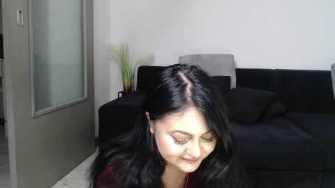Snapshot of ada_rain chatting on May 9, 1:05 pm Ada online show from May 9, 1:05 pm