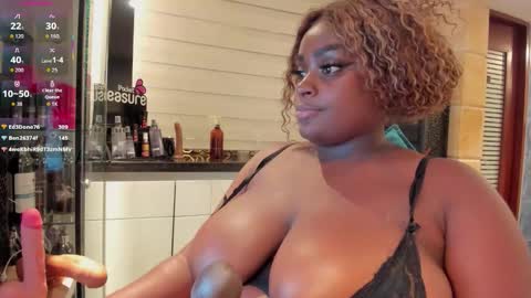 adabenneth online show from October 25, 10:23 am