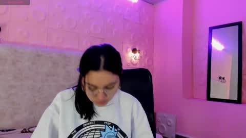 Adaira online show from May 1, 11:37 am