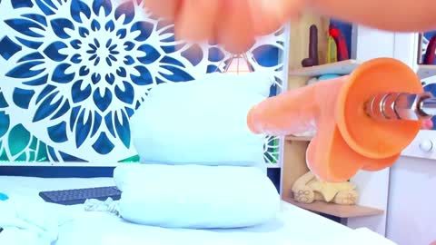 Snapshot of adaly_ chatting on January 27, 8:07 pm adaly_ online show from January 27, 8:07 pm