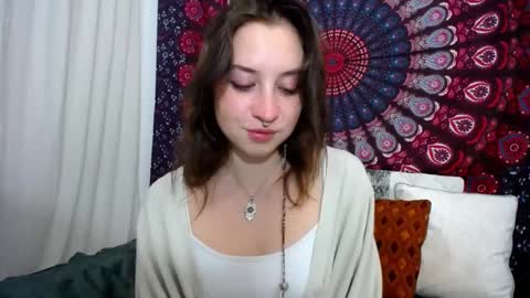 Snapshot of adalyndirty chatting on November 18, 7:29 pm Adalyn online show from November 18, 7:29 pm