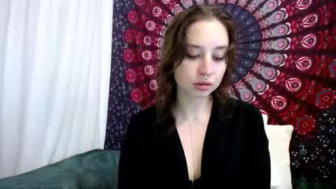 Snapshot of adalyndirty chatting on December 5, 7:39 am Adalyn online show from December 5, 7:39 am