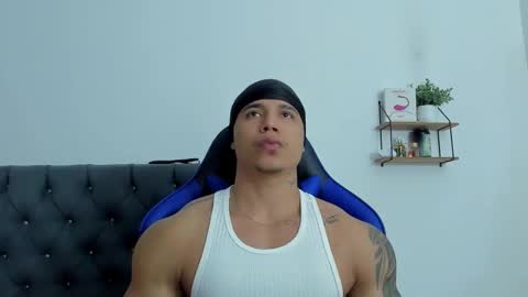 adam boss online show from December 17, 8:20 am