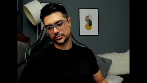 Snapshot of adam_clarke chatting on May 16, 12:07 am adam clarke online show from May 16, 12:07 am