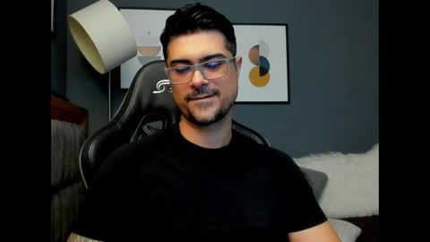 Snapshot of adam_clarke chatting on May 16, 12:18 am adam clarke online show from May 16, 12:18 am