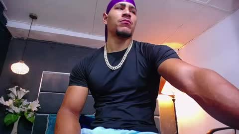 adam_fit19cm online show from September 9, 2:16 pm