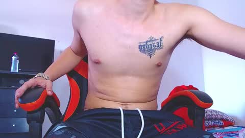 adam hot11 online show from February 10, 2:10 pm