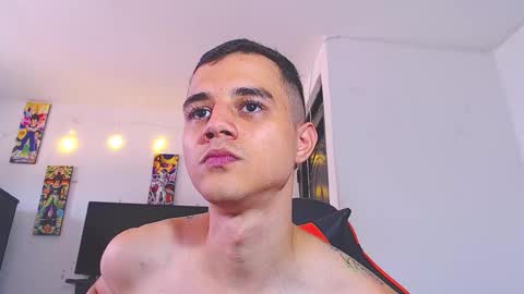 adam hot11 online show from March 10, 9:09 pm