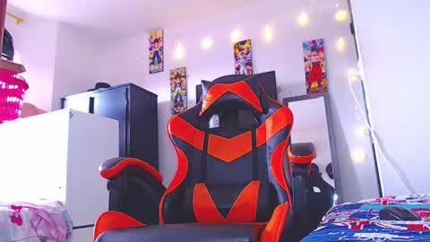 adam hot11 online show from March 16, 1:59 pm