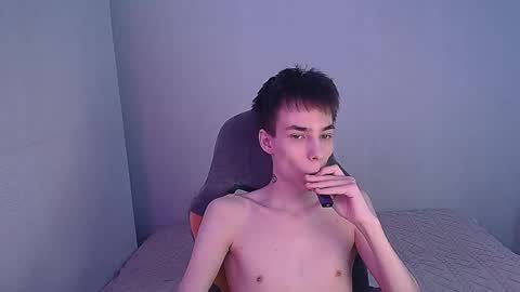 Snapshot of adam_kpoy chatting on October 3, 3:20 pm adam kpoy online show from October 3, 3:20 pm