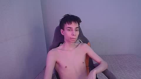 Snapshot of adam_kpoy chatting on October 4, 2:37 pm adam kpoy online show from October 4, 2:37 pm