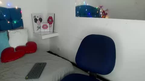 Snapshot of adam_morgan2 chatting on November 23, 3:50 am adam_morgan2 online show from November 23, 3:50 am