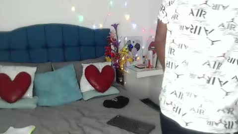 Snapshot of adam_morgan2 chatting on December 2, 4:29 am adam_morgan2 online show from December 2, 4:29 am