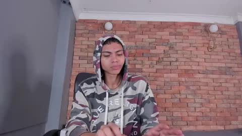 adam_piarse online show from January 12, 11:10 pm