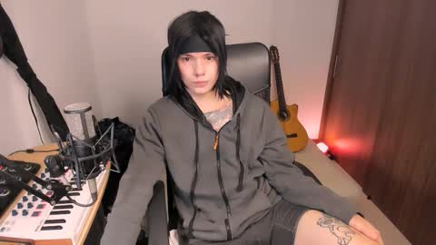  Adam online show from October 17, 1:31 am