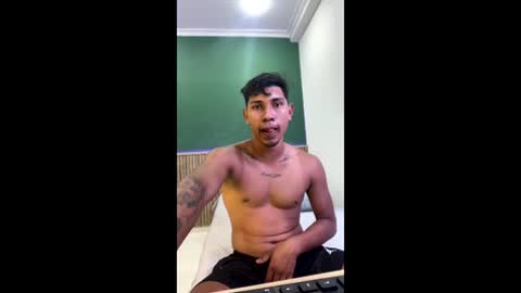 Snapshot of adam_sex99 chatting on May 31, 7:04 pm adam_sex99 online show from May 31, 7:04 pm