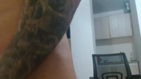 Snapshot of adam_shilder7 chatting on July 23, 1:58 am adam shilder7 online show from July 23, 1:58 am