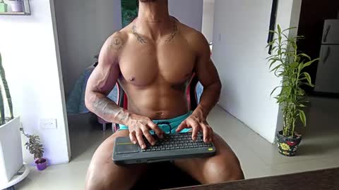 Adam Valencia online show from December 3, 7:56 pm