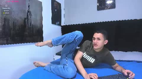 Snapshot of adam_walker_1 chatting on July 18, 4:11 pm adam_walker_1 online show from July 18, 4:11 pm