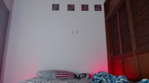 Snapshot of adam_x256 chatting on December 18, 10:08 am instagram  adam x256 online show from December 18, 10:08 am