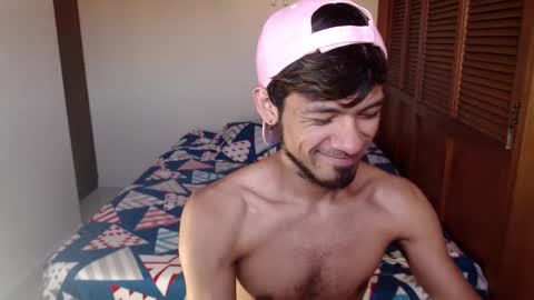 Snapshot of adam_x256 chatting on January 14, 9:51 pm instagram  adam x256 online show from January 14, 9:51 pm