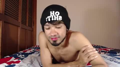 Snapshot of adam_x256 chatting on January 24, 9:15 pm instagram  adam x256 online show from January 24, 9:15 pm