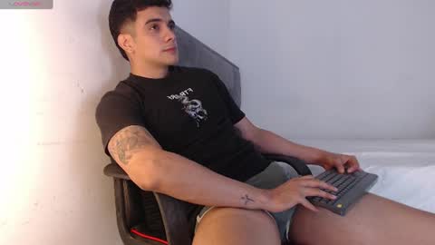 Snapshot of adama_soa chatting on July 11, 4:15 am Hello guys excuse my absence I will be absent for several days for health reasons I hope you understand thank you very much. online show from July 11, 4:15 am