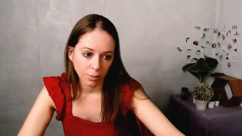Snapshot of adamais_ chatting on May 12, 2:41 am adamais_ online show from May 12, 2:41 am