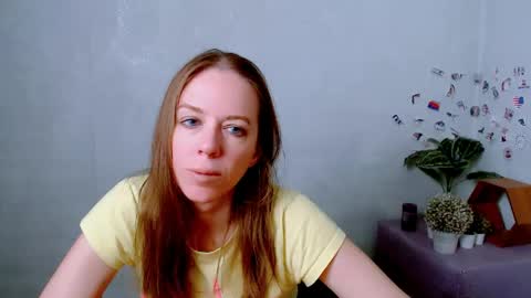 Snapshot of adamais_ chatting on May 31, 4:42 am adamais_ online show from May 31, 4:42 am